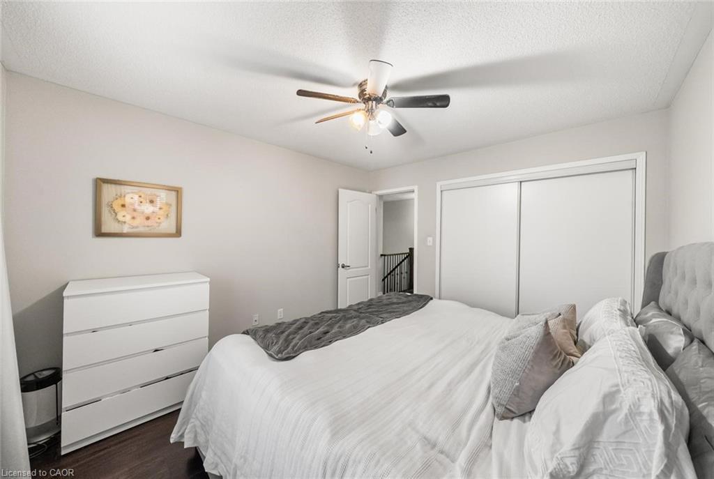 3-2551 Sixth Line, Oakville, ON - Indoor Photo Showing Bedroom