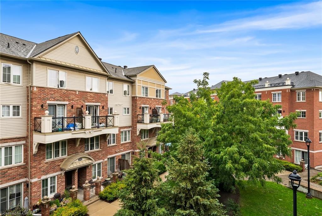 3-2551 Sixth Line, Oakville, ON - Outdoor