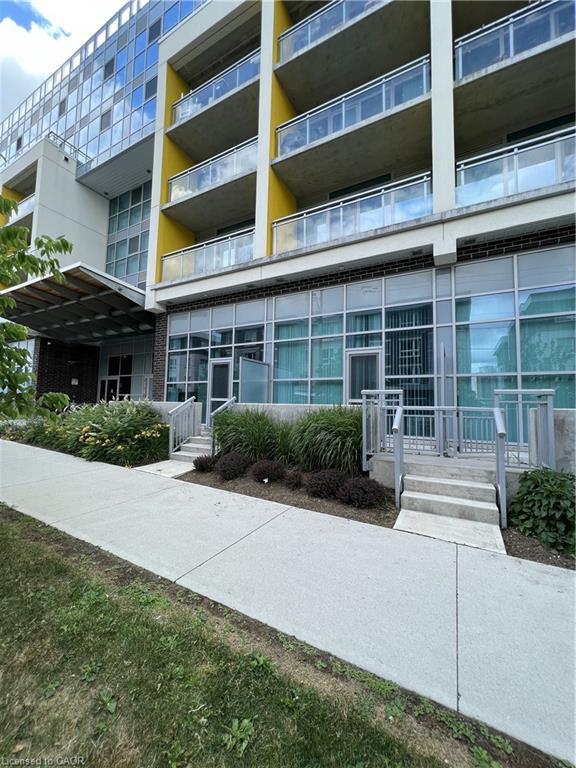 107-257 Hemlock Street, Waterloo, ON - Outdoor