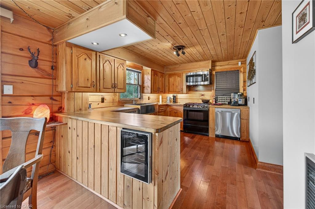 526 2Nd Line, Hagersville, ON - Indoor Photo Showing Kitchen