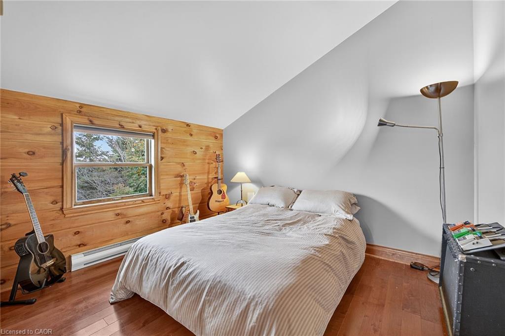 526 2Nd Line, Hagersville, ON - Indoor Photo Showing Bedroom