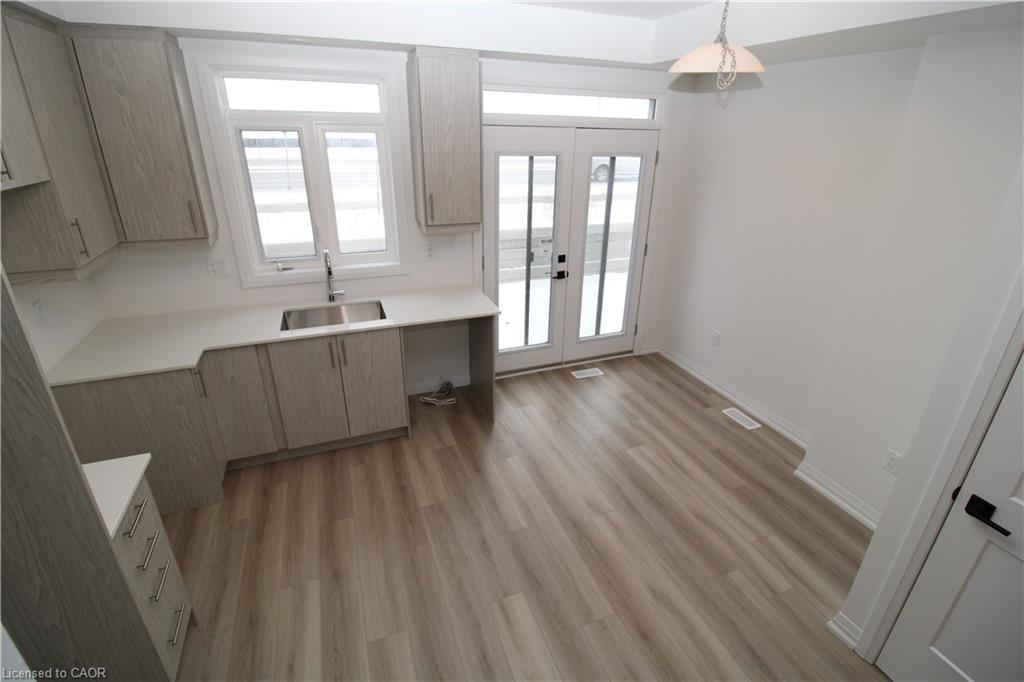 2-55 Tom Brown Drive, Paris, ON - Indoor Photo Showing Other Room