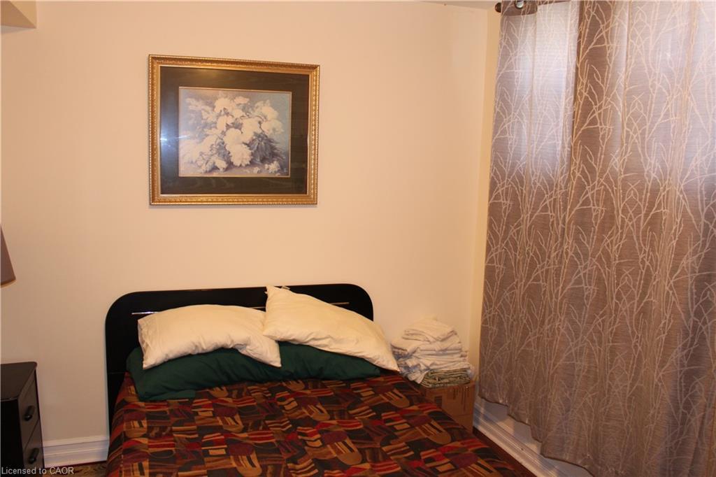 2112 Upper James Street, Mount Hope, ON - Indoor