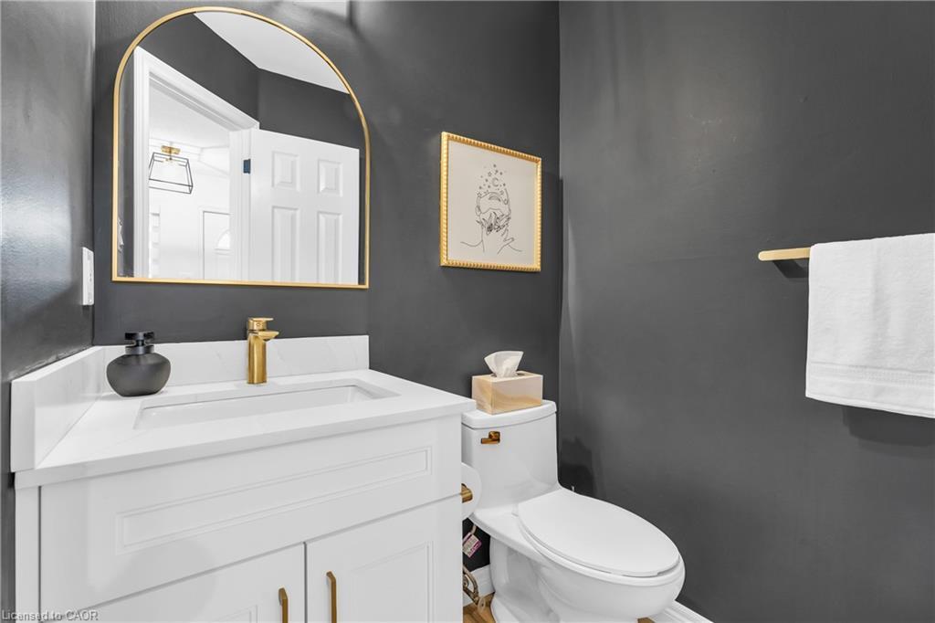 9 Gaw Crescent, Guelph, ON - Indoor Photo Showing Bathroom