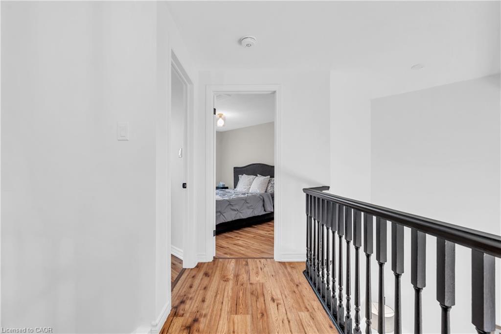 9 Gaw Crescent, Guelph, ON - Indoor Photo Showing Other Room