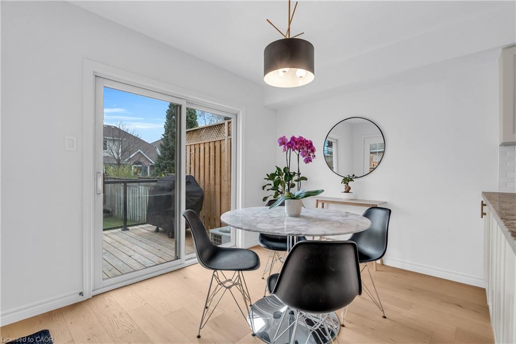 9 Gaw Crescent, Guelph, ON - Indoor Photo Showing Dining Room