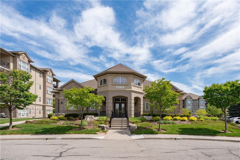 208-1350 Main Street, Milton, ON - Outdoor With Facade