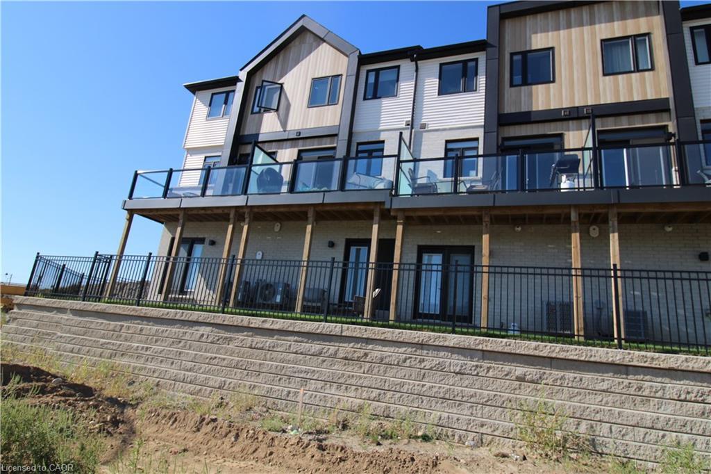 88-55 Tom Brown Drive, Paris, ON - Outdoor