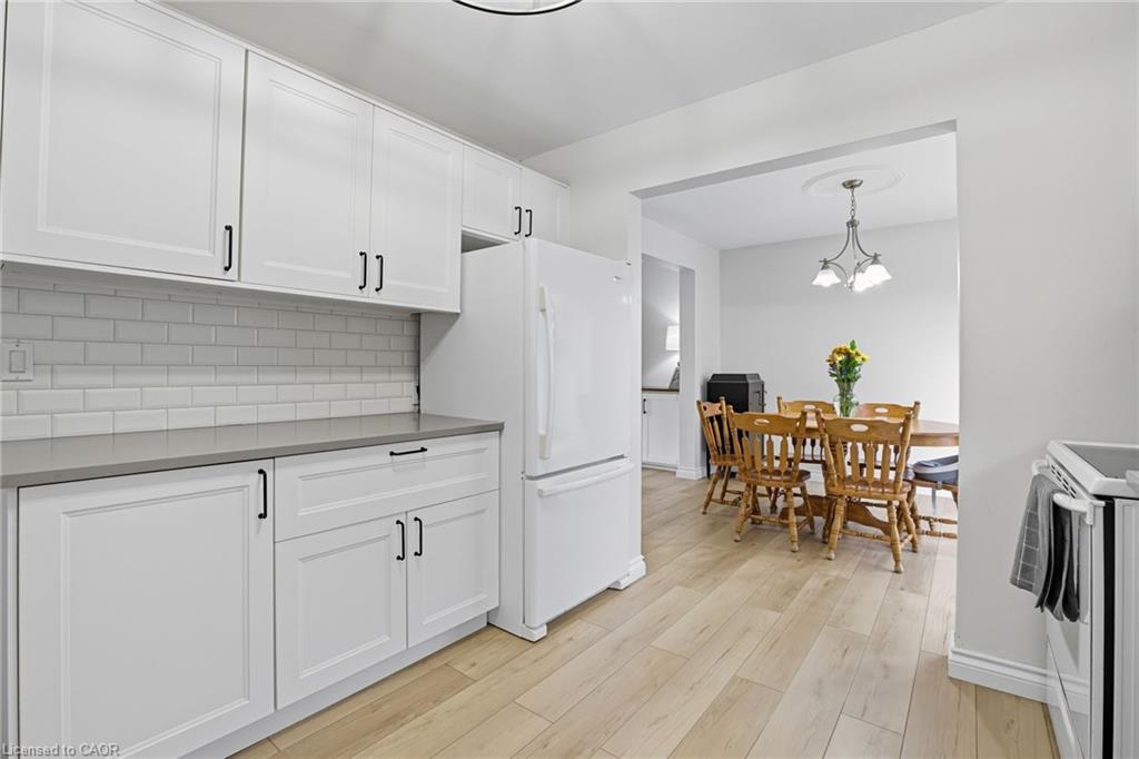 119 Oak Street, Simcoe, ON - Indoor