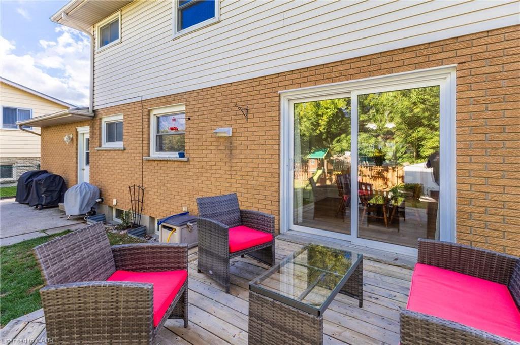 119 Oak Street, Simcoe, ON - Outdoor With Deck Patio Veranda With Exterior