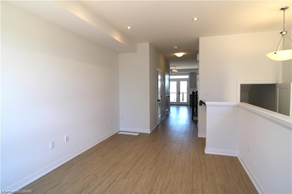 91-55 Tom Brown Drive, Paris, ON - Indoor Photo Showing Other Room