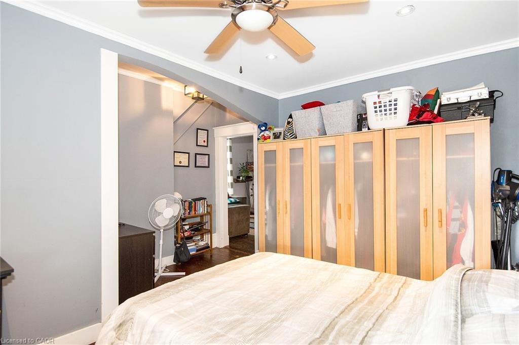 132 First Av E, Shelburne, ON - Indoor Photo Showing Bedroom