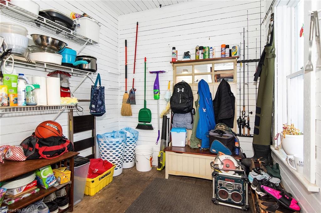 132 First Av E, Shelburne, ON - Indoor