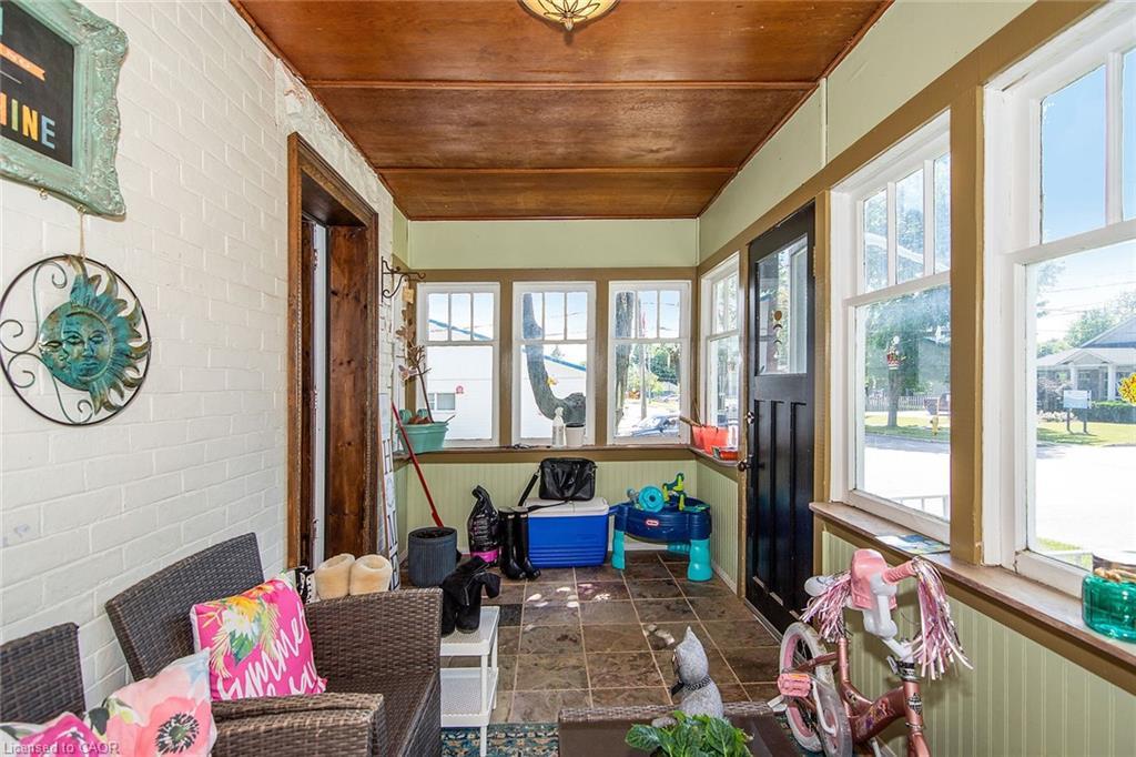 132 First Av E, Shelburne, ON - Indoor Photo Showing Other Room