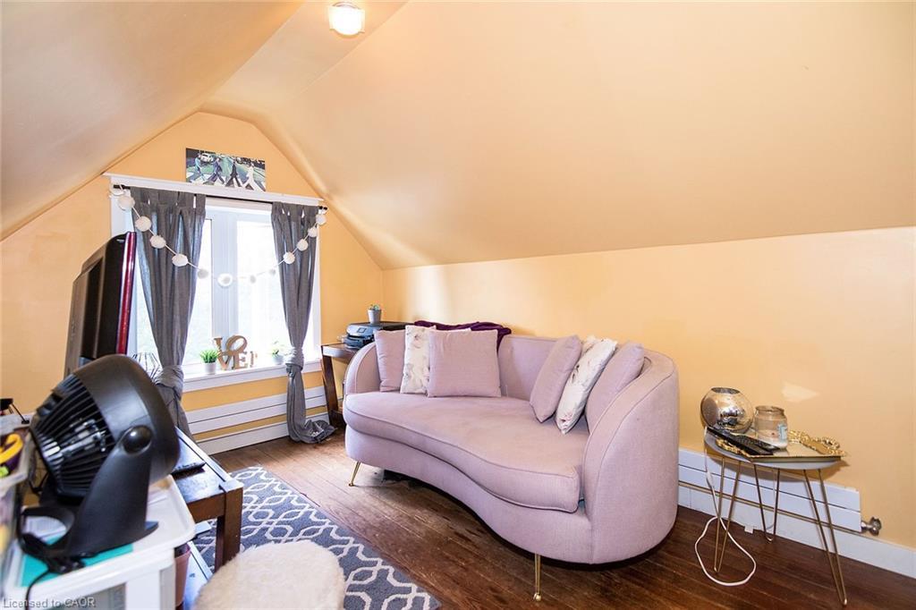 132 First Av E, Shelburne, ON - Indoor