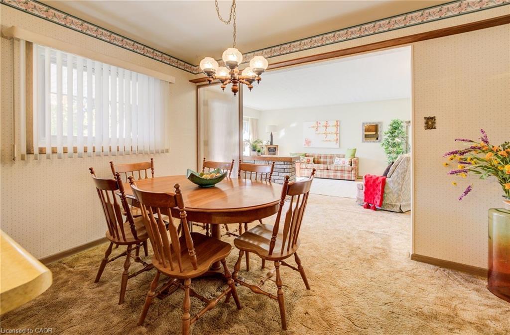 91 Massey Avenue, Kitchener, ON - Indoor Photo Showing Dining Room