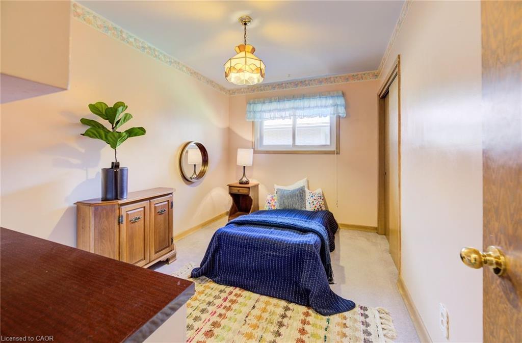 91 Massey Avenue, Kitchener, ON - Indoor Photo Showing Bedroom