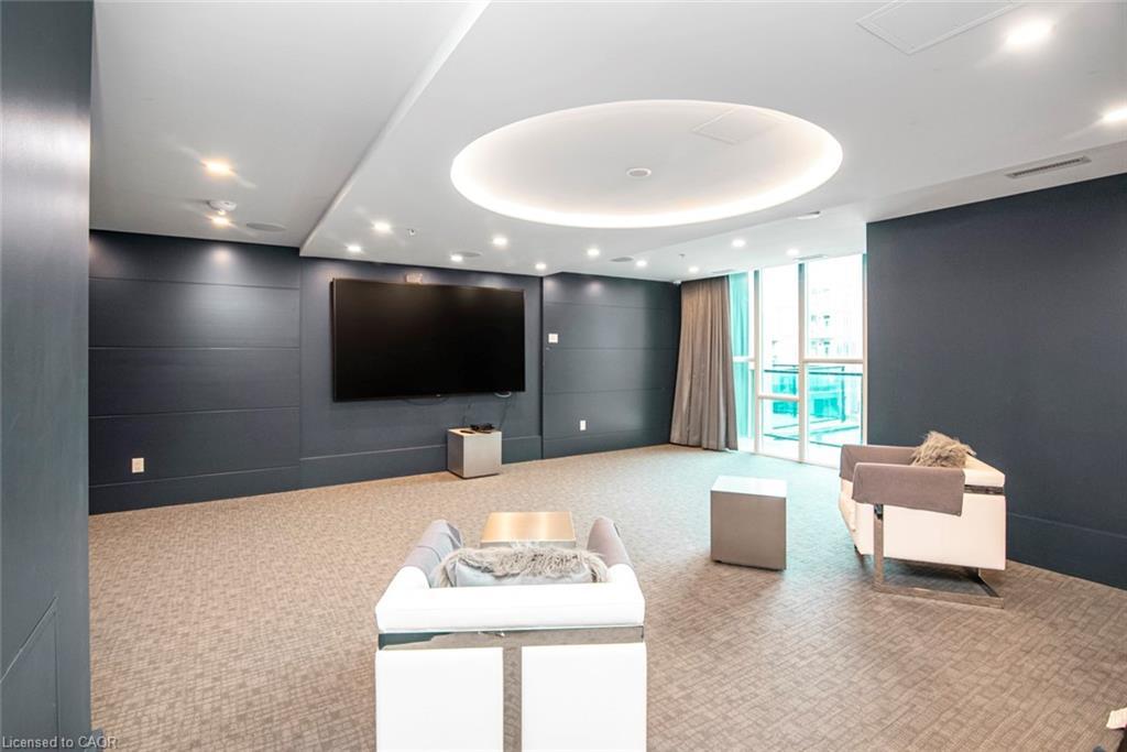 120-16 Concord Place, Grimsby, ON - Indoor