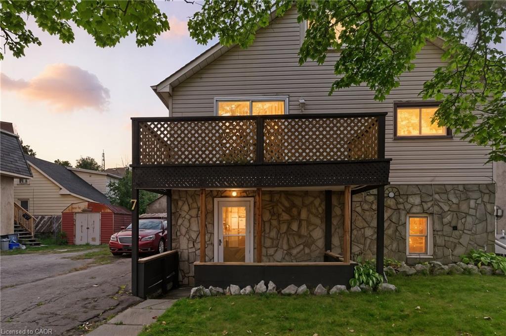 7 Balmoral Avenue, Welland, ON - Outdoor With Deck Patio Veranda With Exterior
