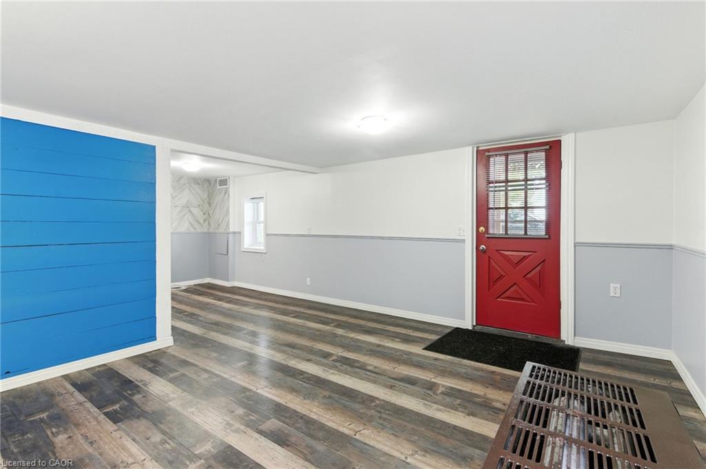 7 Balmoral Avenue, Welland, ON - Indoor Photo Showing Other Room