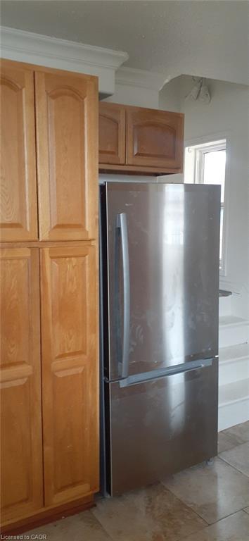 725 Barton Street, Hamilton, ON - Indoor Photo Showing Other Room