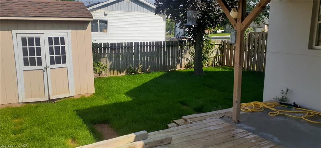 725 Barton Street, Hamilton, ON - Outdoor