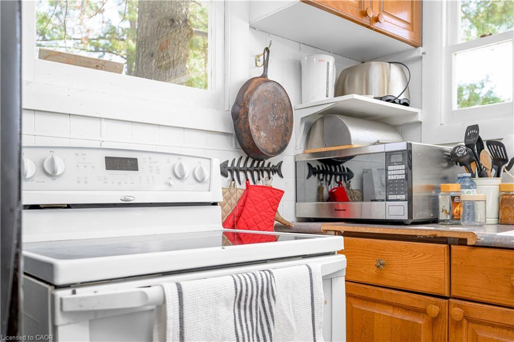 1230 Forsters Road, Minden Hills, ON - Indoor Photo Showing Kitchen