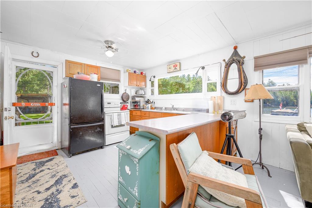 1230 Forsters Road, Minden Hills, ON - Indoor