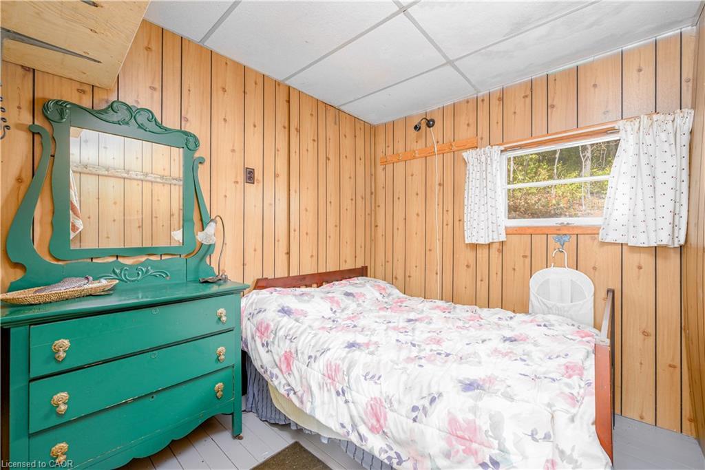 1230 Forsters Road, Minden Hills, ON - Indoor Photo Showing Bedroom