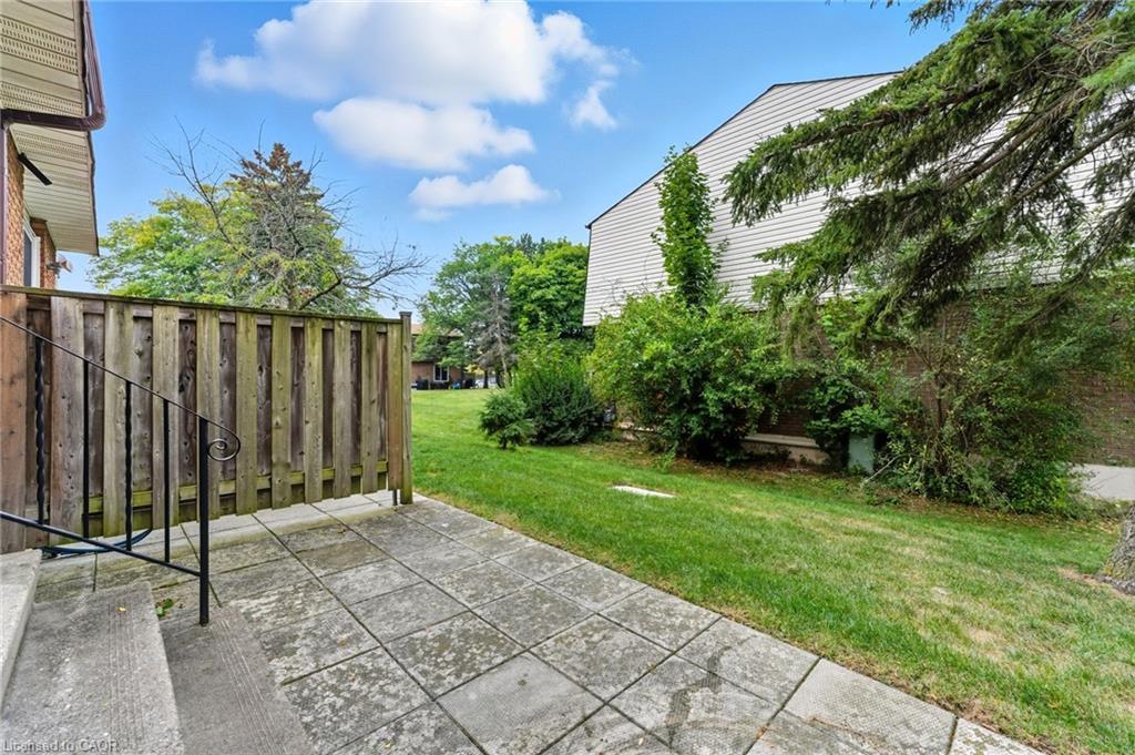 34-1301 Upper Gage Avenue, Hamilton, ON - Outdoor