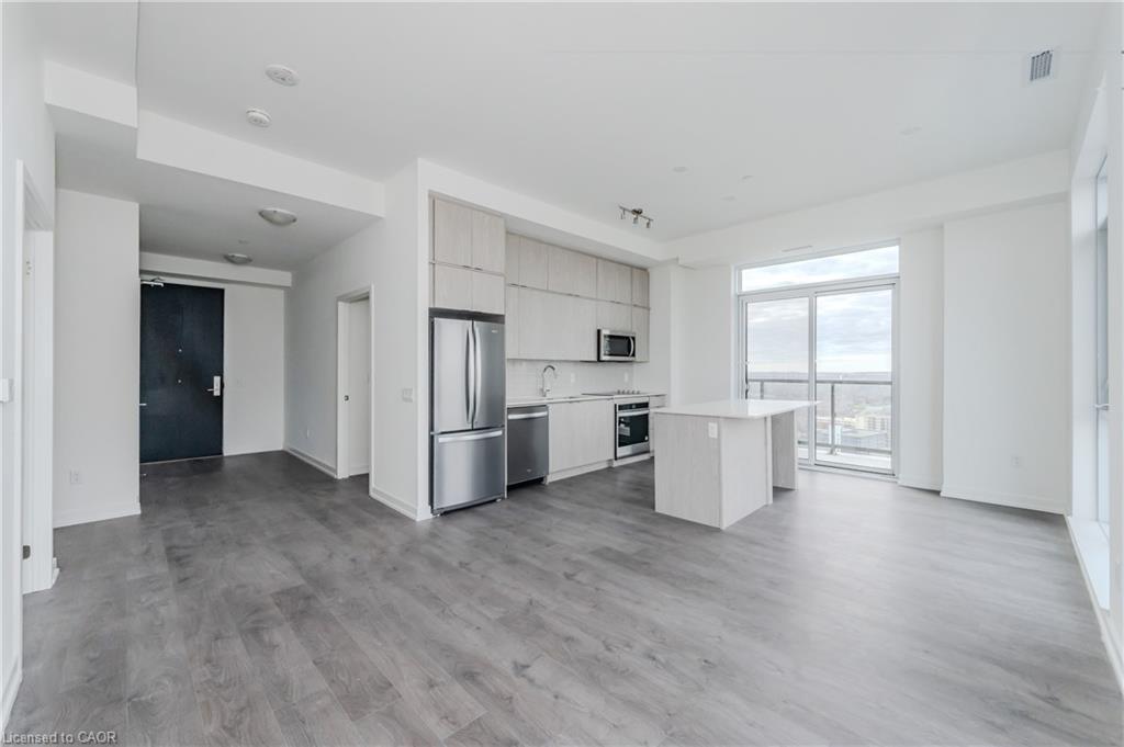 2509-55 Duke Street, Kitchener, ON - Indoor Photo Showing Kitchen