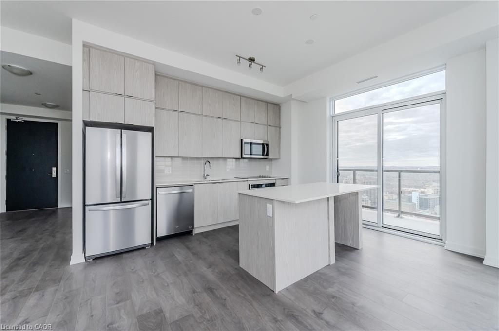 2509-55 Duke Street, Kitchener, ON - Indoor Photo Showing Kitchen With Upgraded Kitchen