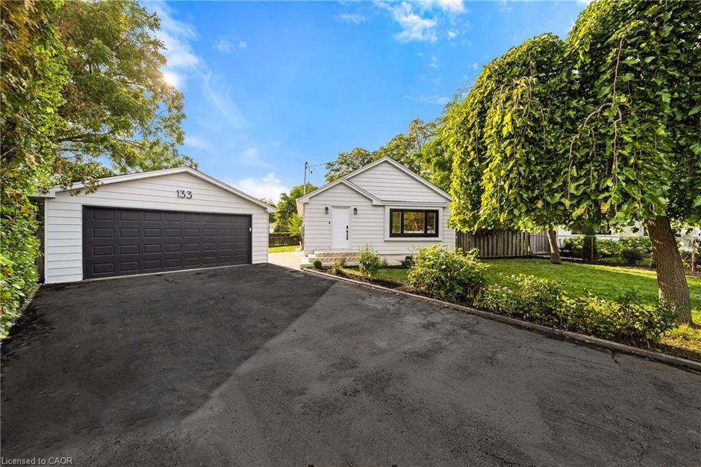 133 Inglewood Drive, Oakville, ON - Outdoor