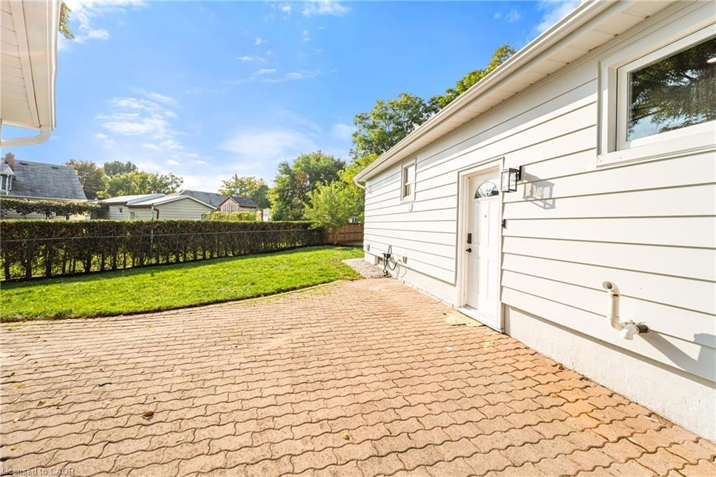 133 Inglewood Drive, Oakville, ON - Outdoor With Exterior