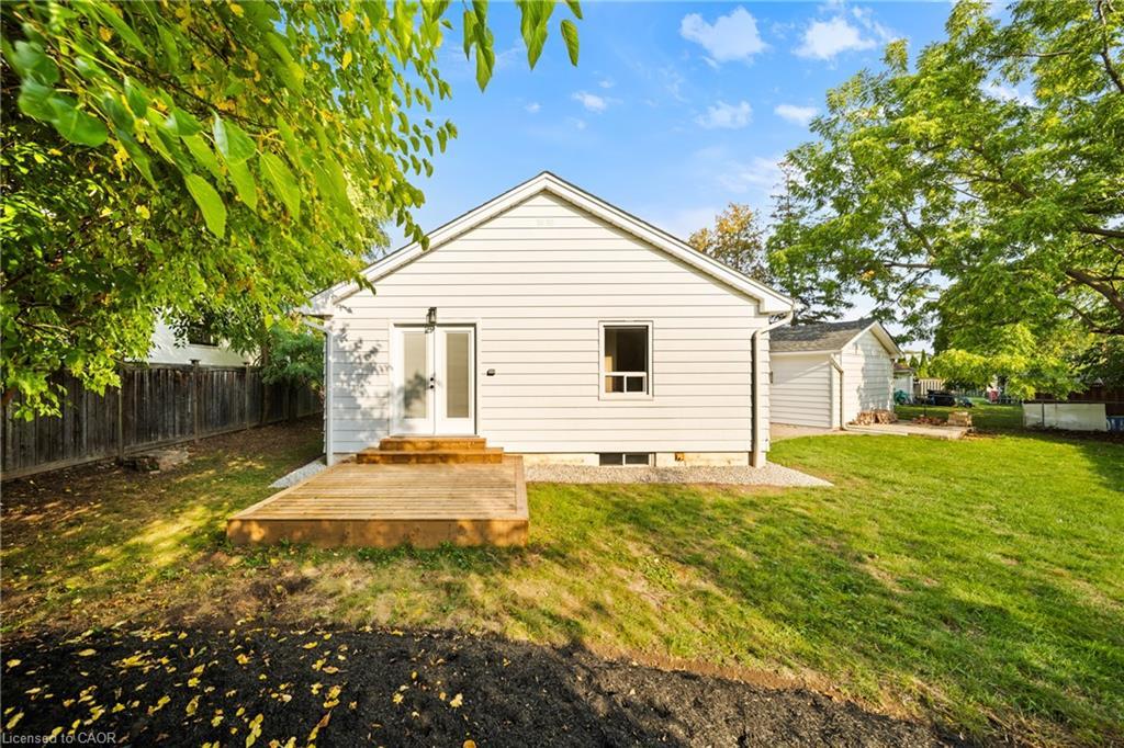 133 Inglewood Drive, Oakville, ON - Outdoor