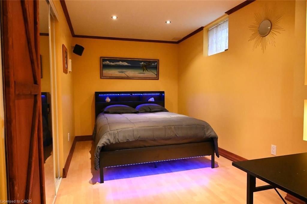 11 Apple Ridge Drive, Kitchener, ON - Indoor Photo Showing Bedroom