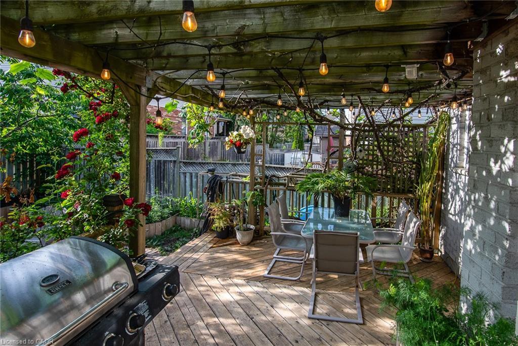 11 Apple Ridge Drive, Kitchener, ON - Outdoor With Deck Patio Veranda