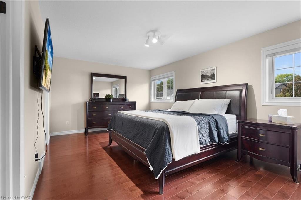 44 Tami Court, Kitchener, ON - Indoor Photo Showing Bedroom