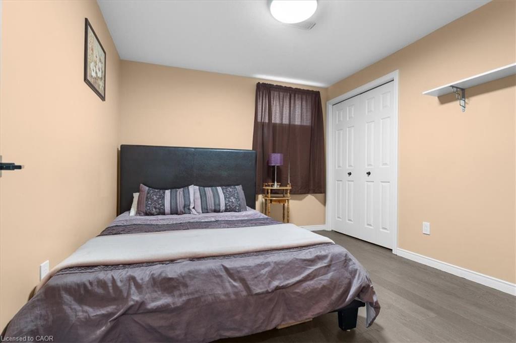44 Tami Court, Kitchener, ON - Indoor Photo Showing Bedroom