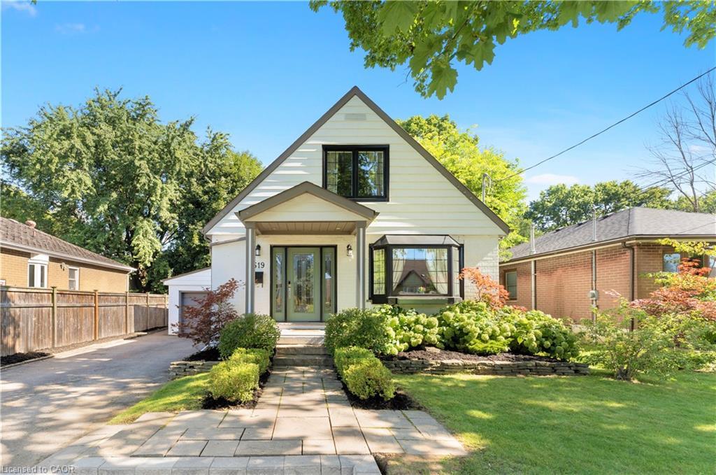 519 Regina Drive, Burlington, ON - Outdoor