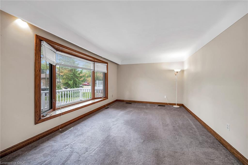 85 East 45Th Street, Hamilton, ON - Indoor Photo Showing Other Room