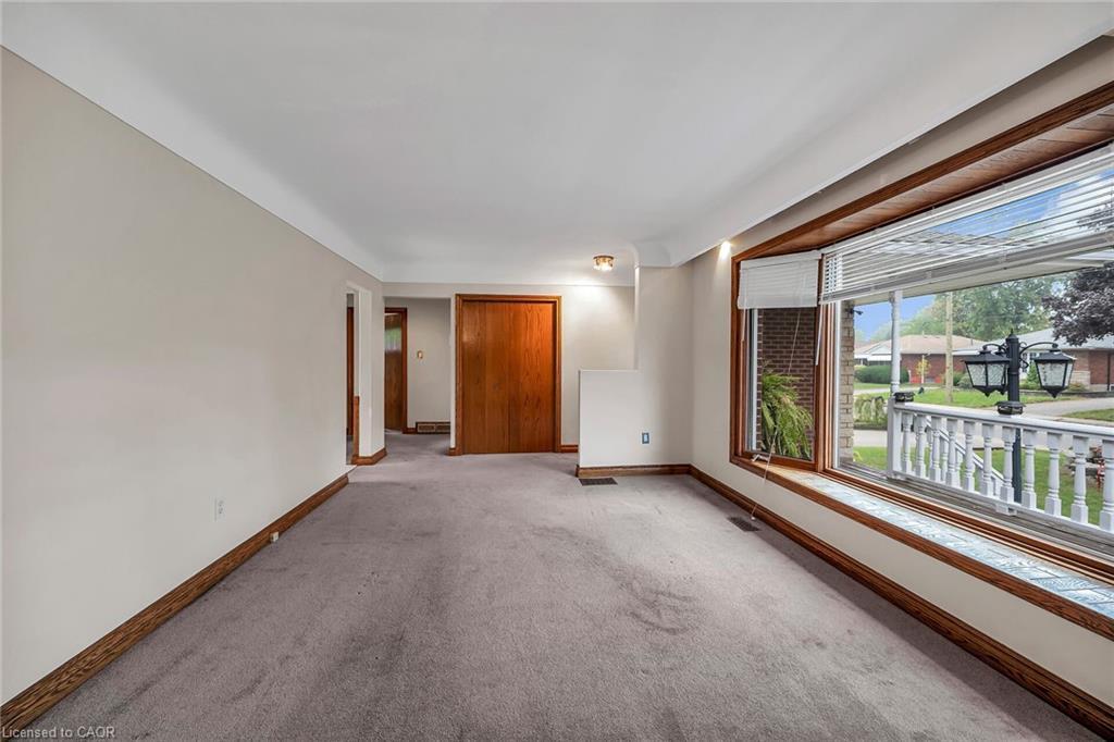 85 East 45Th Street, Hamilton, ON - Indoor Photo Showing Other Room