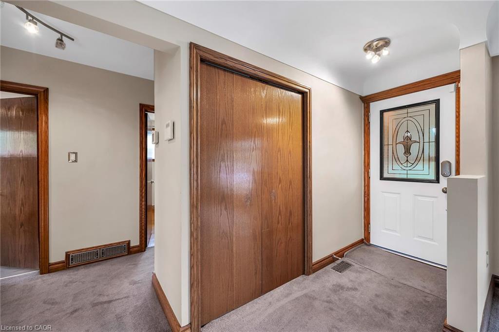 85 East 45Th Street, Hamilton, ON - Indoor Photo Showing Other Room