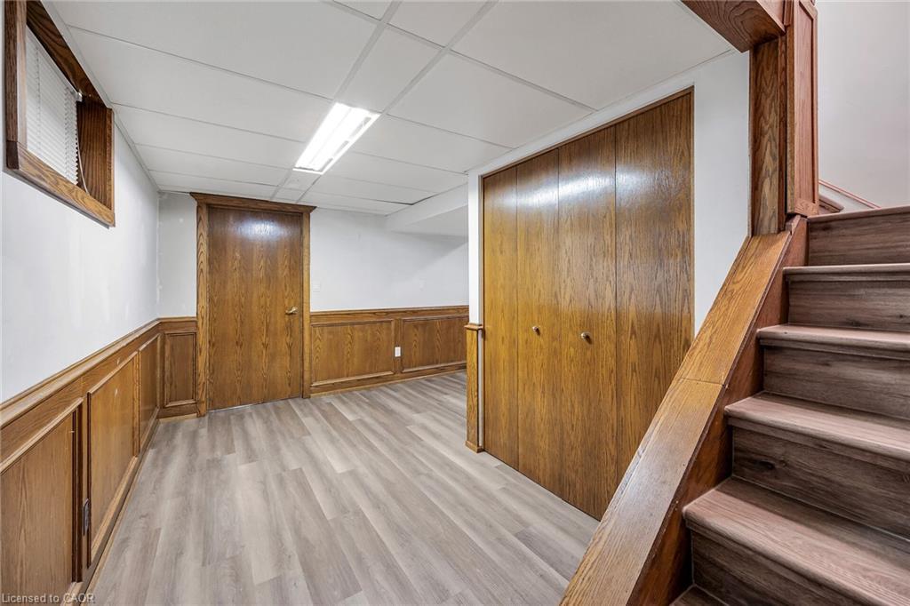 85 East 45Th Street, Hamilton, ON - Indoor