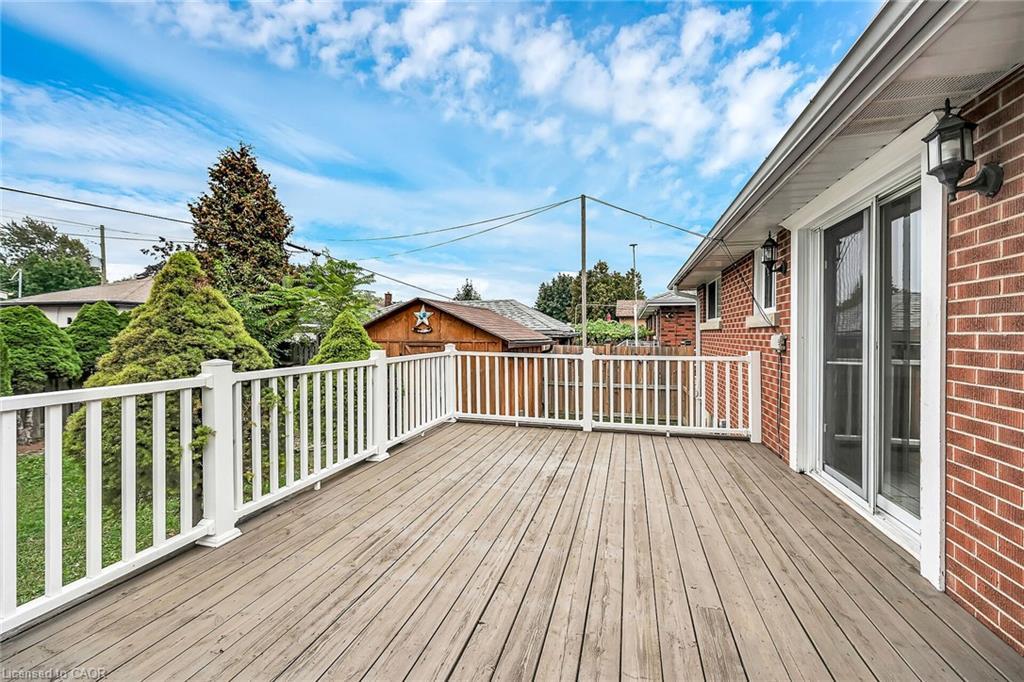85 East 45Th Street, Hamilton, ON - Outdoor With Deck Patio Veranda With Exterior