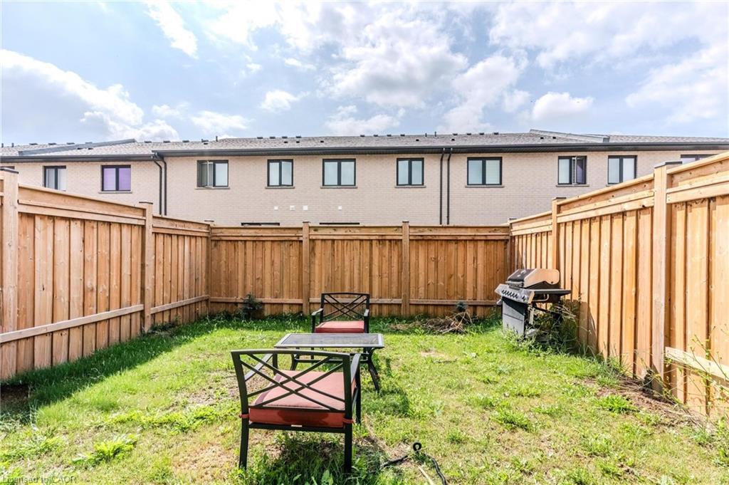 78 Jayla Lane, Smithville, ON - Outdoor