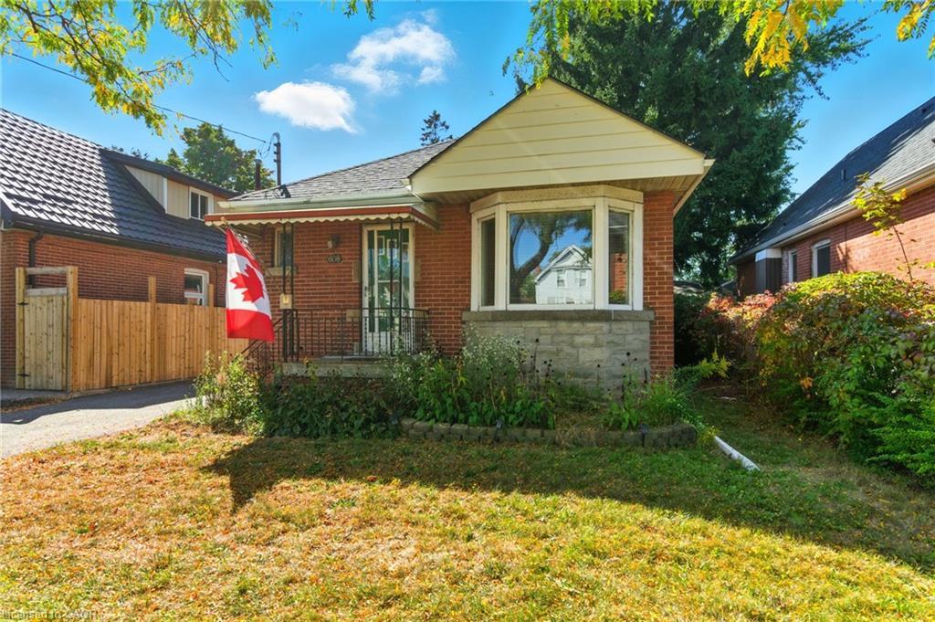608 Fennell Avenue E, Hamilton, ON - Outdoor