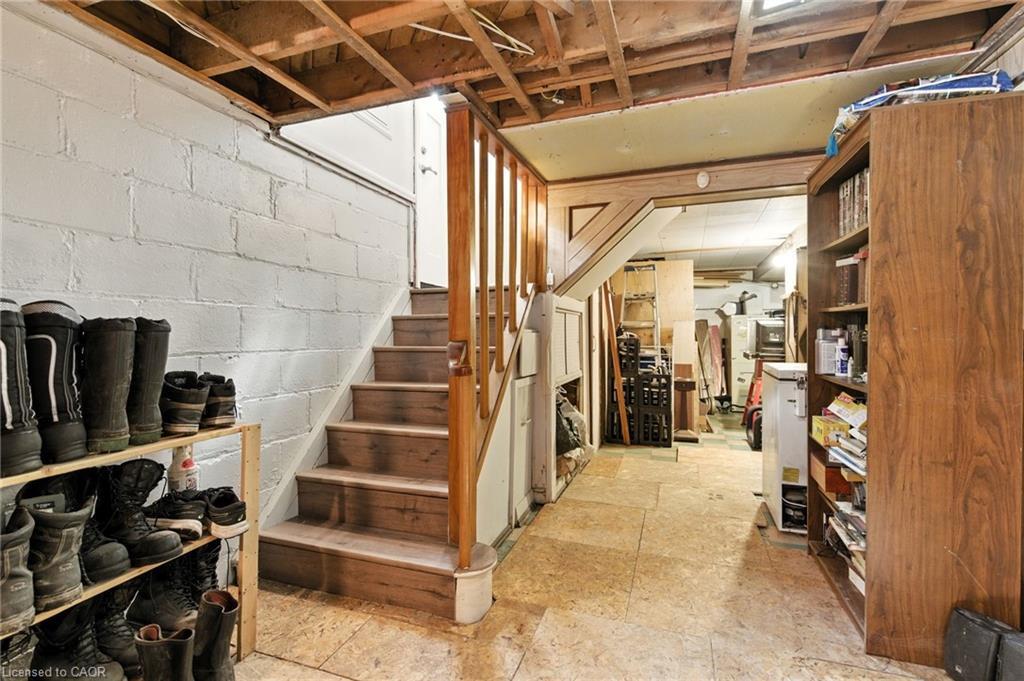 608 Fennell Avenue E, Hamilton, ON - Indoor Photo Showing Other Room