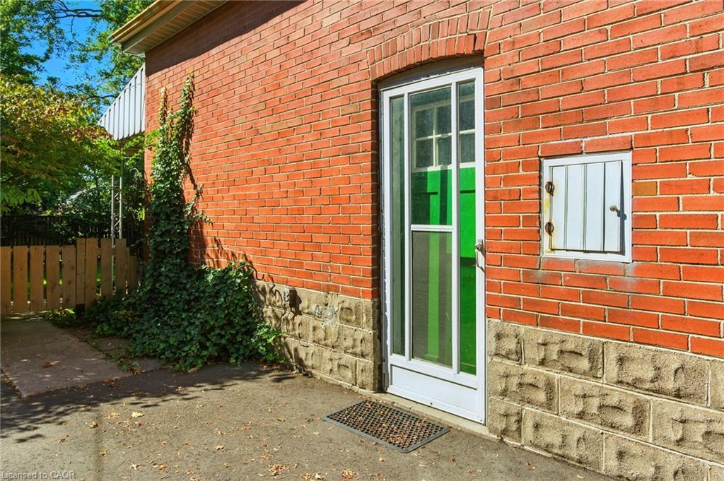 608 Fennell Avenue E, Hamilton, ON - Outdoor With Exterior