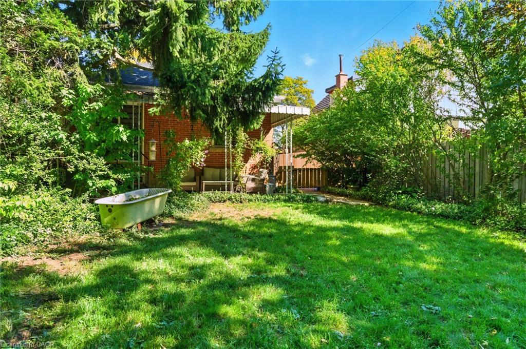 608 Fennell Avenue E, Hamilton, ON - Outdoor